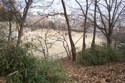 사직공원내의 체육공원 